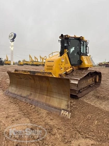 Used Komatsu Dozer